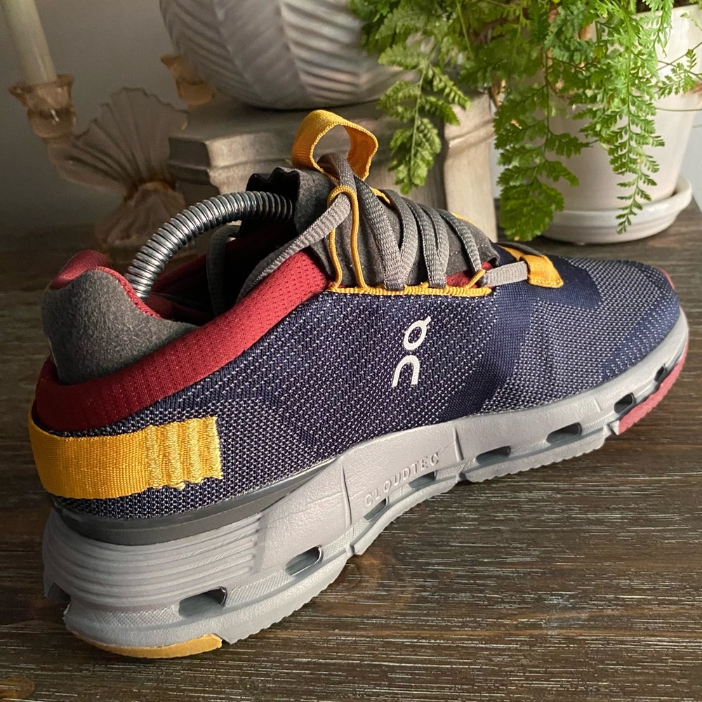 On Cloud Cloudnova Running Athletic Sneakers Shoes Womens 9 Denim Blue Ruby Red - Picture 7 of 11